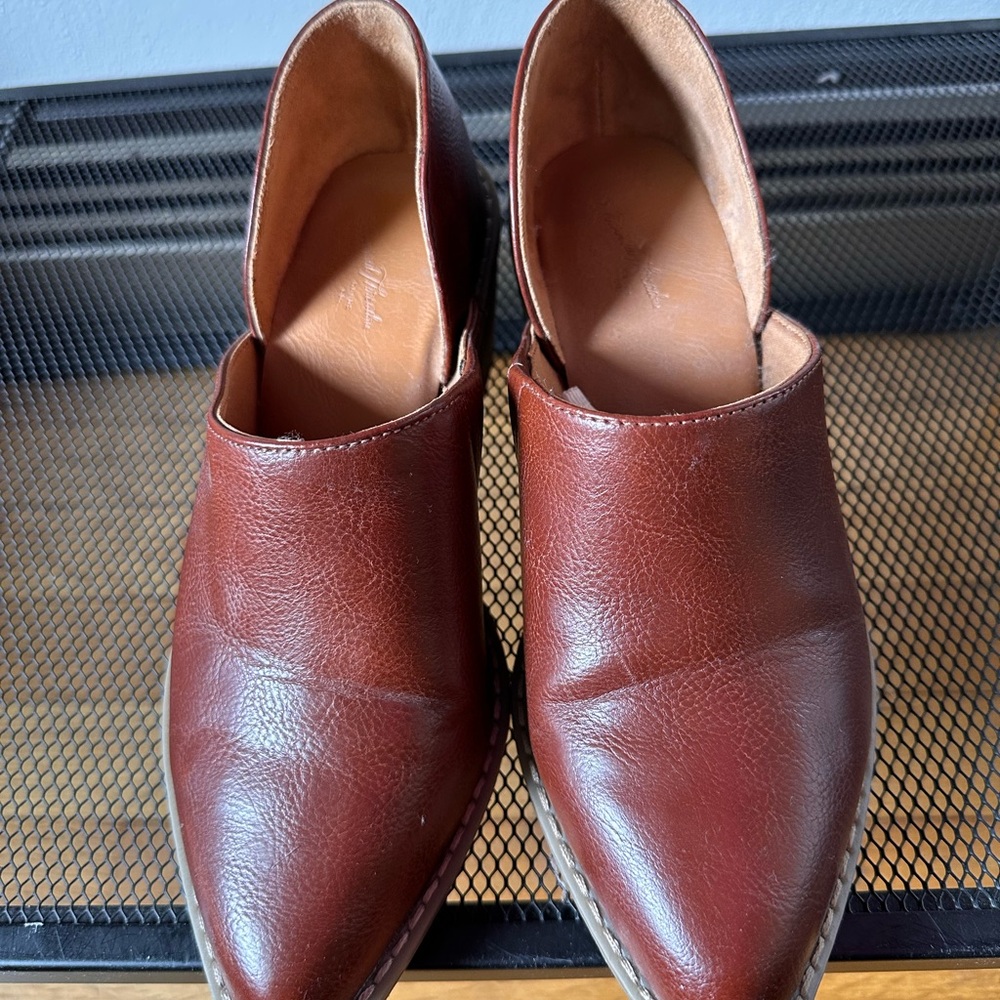 Universal Thread Cognac Slip Ons - image 4